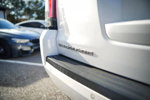 2018 Cadillac Escalade Luxury