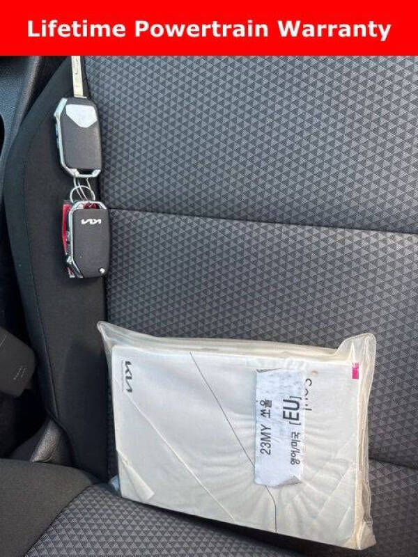 2023 Kia Soul LX