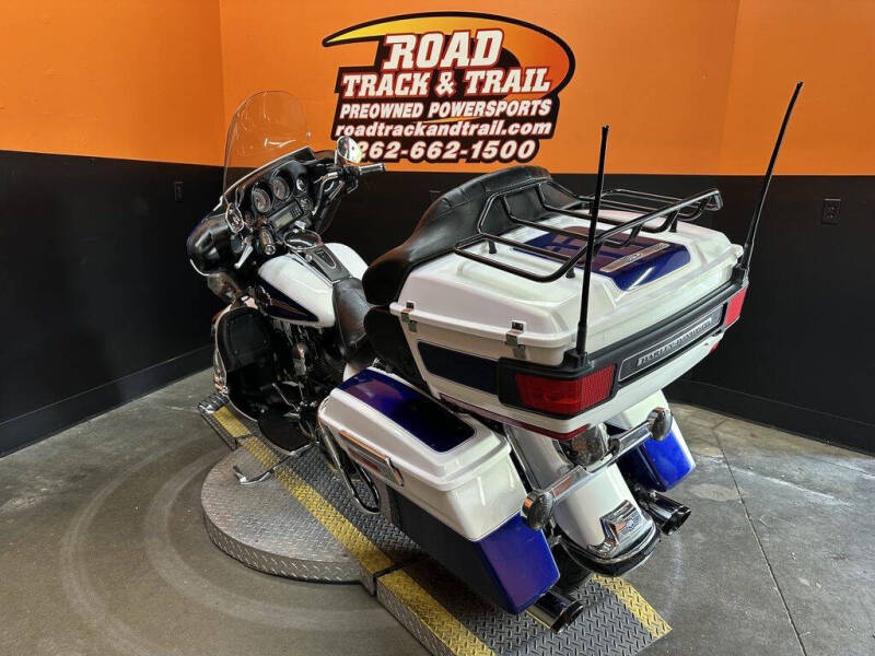 2007 Harley-Davidson® FLHTCU - Electra Glide® U