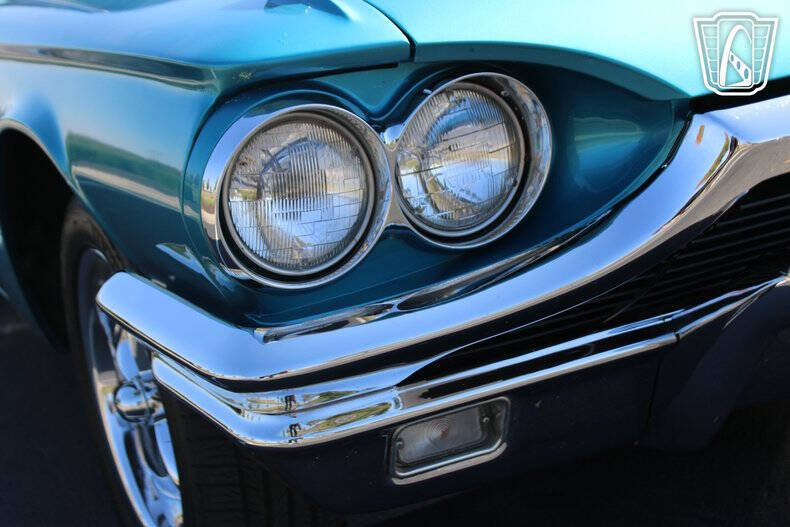 1965 Ford Thunderbird