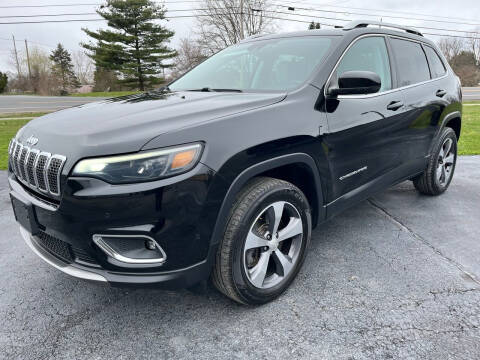 2019 Jeep Cherokee for sale at T & T Auto Sales in Modena NY