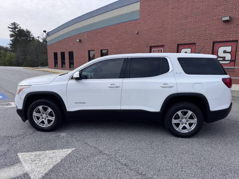 2017 GMC Acadia SLE-1