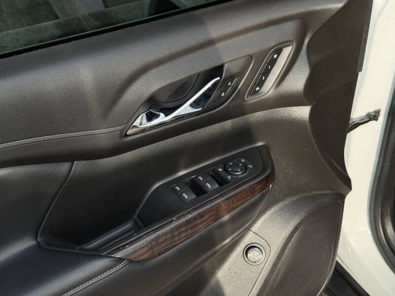 2020 GMC Acadia Denali