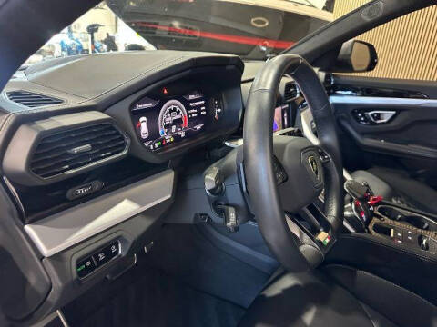 2019 Lamborghini Urus