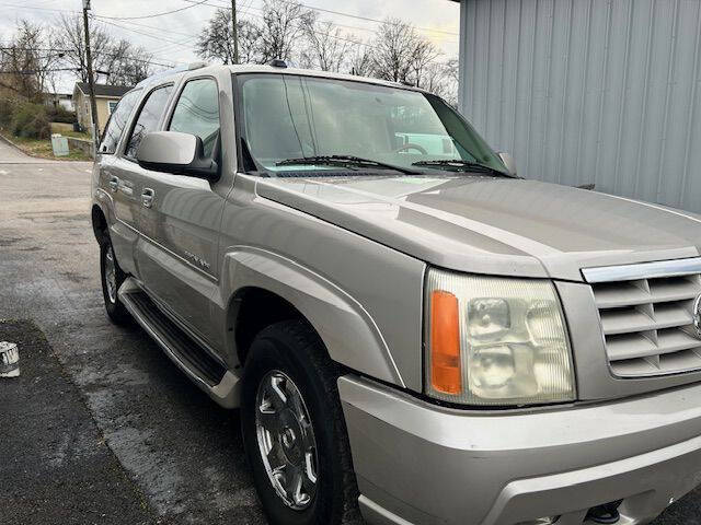 2004 Cadillac Escalade