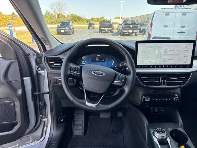 2024 Ford Escape Platinum