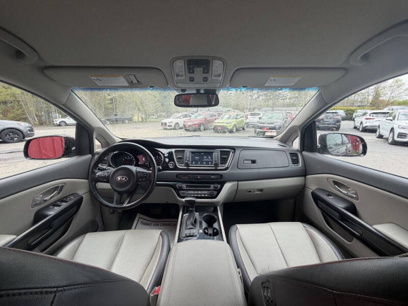 2017 Kia Sedona EX