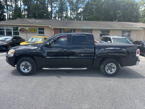 2007 Mitsubishi Raider LS