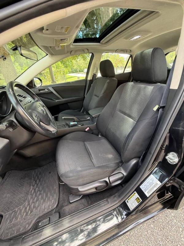 2013 Mazda MAZDA3 i Touring