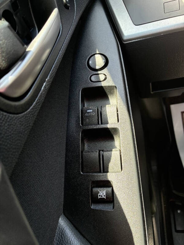 2013 Mazda MAZDA3 i Touring