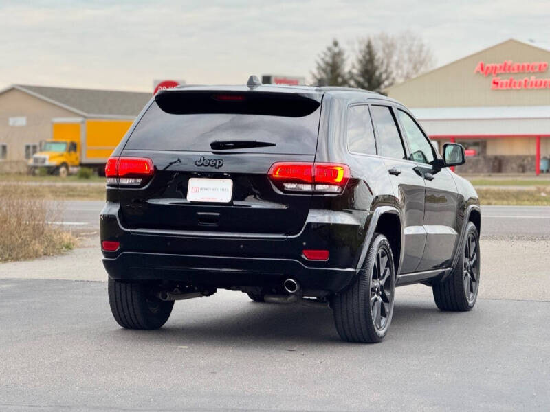 2018 Jeep Grand Cherokee Laredo