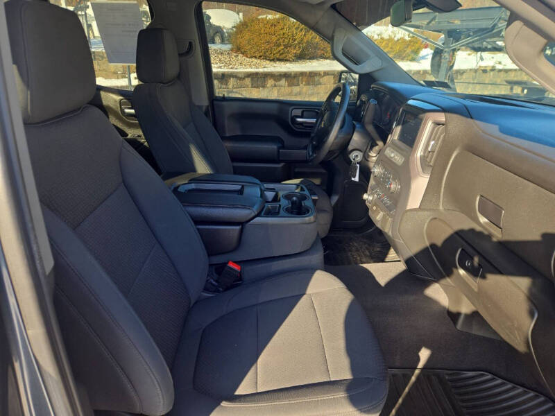 2020 Chevrolet Silverado 1500 Custom