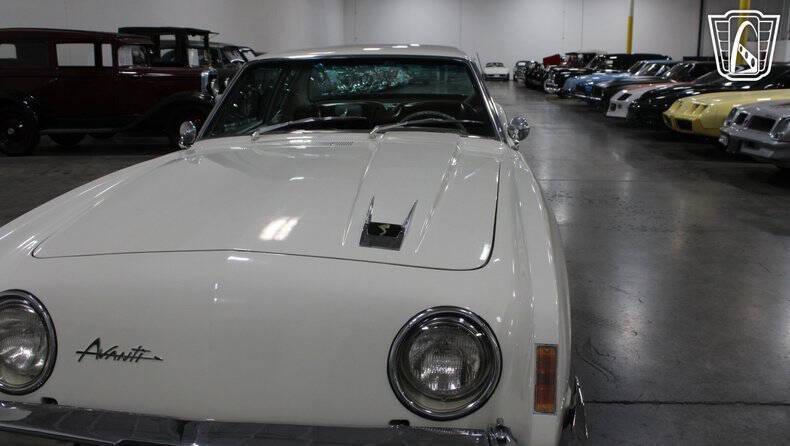 1964 Studebaker Avanti
