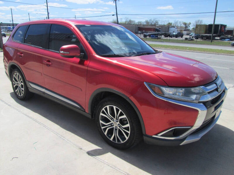 2016 Mitsubishi Outlander SE