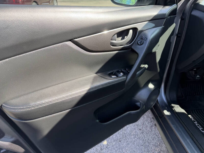 2020 Nissan Rogue S