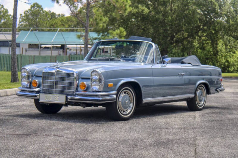 1970 Mercedes-Benz 280-Class