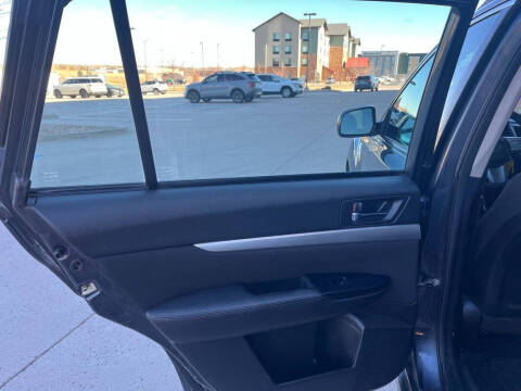 2011 Subaru Outback 2.5i