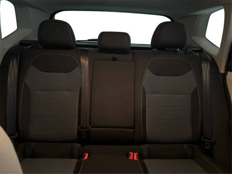 2025 Volkswagen Taos S