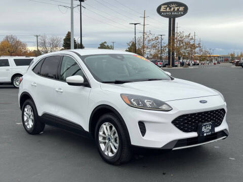 2020 Ford Escape SE