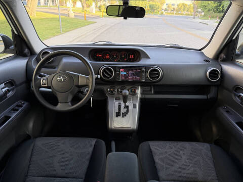 2014 Scion xB