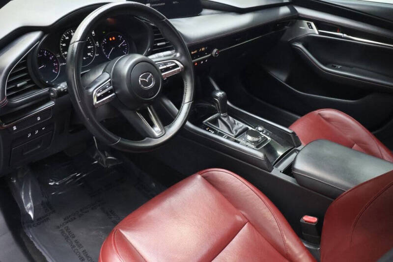 2023 Mazda Mazda3 Hatchback 2.5 S Carbon Edition