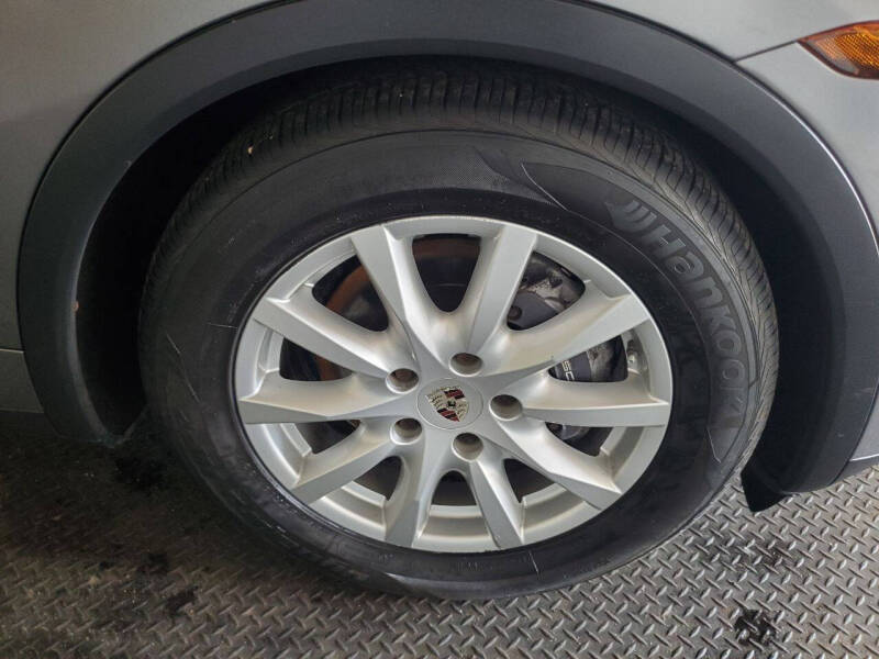 2012 Porsche Cayenne