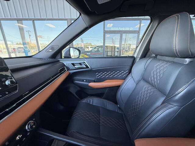 2023 Mitsubishi Outlander PHEV SEL