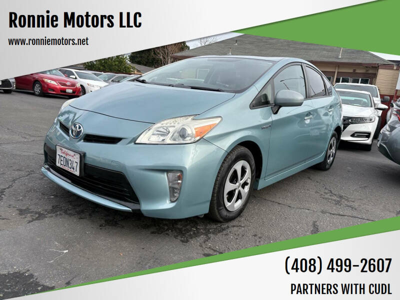 2015 Toyota Prius for sale at Ronnie Motors LLC in San Jose CA