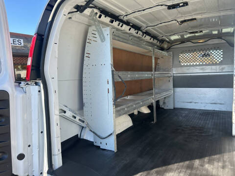 2018 Chevrolet Express 2500