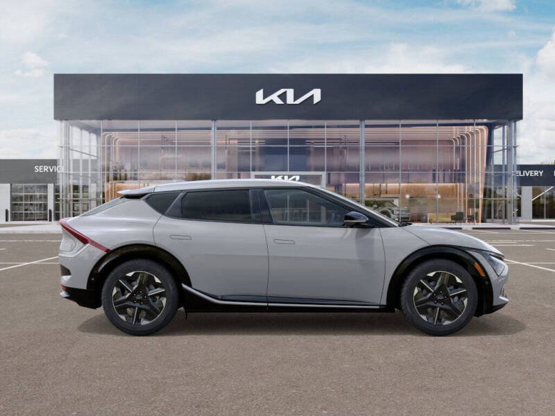 2025 Kia EV6 Wind