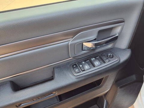 2022 RAM 1500 Classic SLT