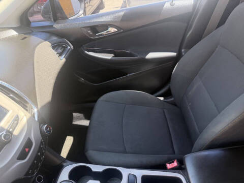 2017 Chevrolet Cruze LS Auto
