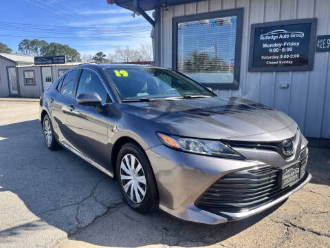 2019 Toyota Camry for sale at Rutledge Auto Group in Palestine TX