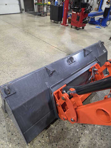 2021 Kubota M62  Tractor  Loader  Backhoe