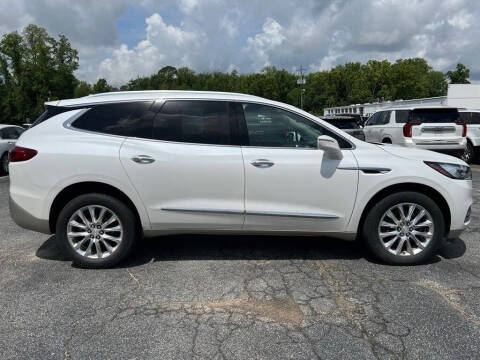 2020 Buick Enclave Essence