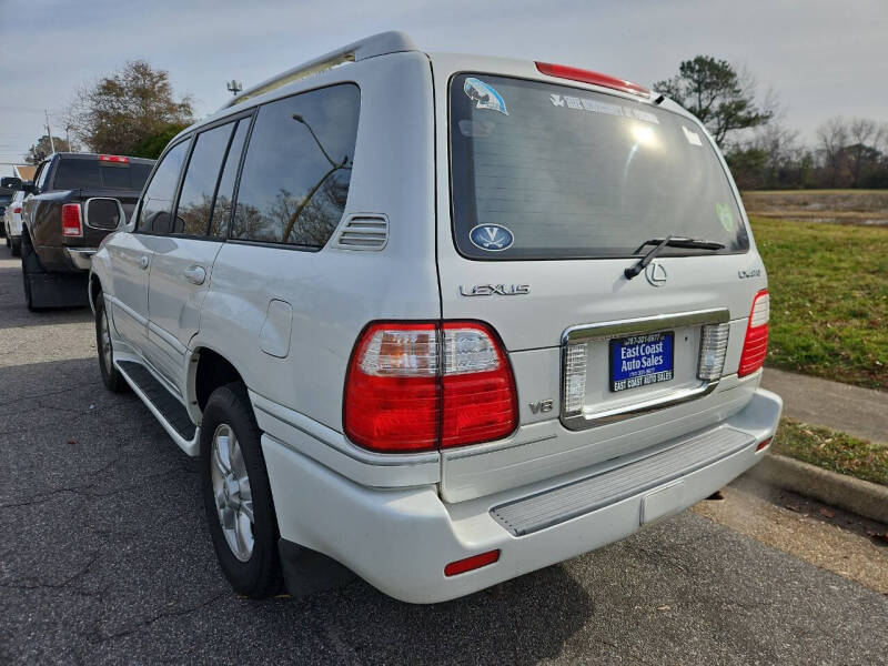 2003 Lexus LX 470