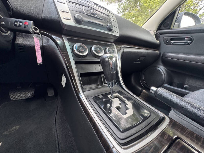 2011 Mazda MAZDA6 i Touring