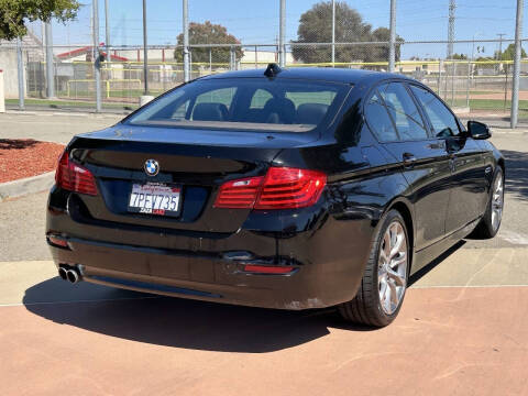 2016 BMW 5 Series 528i