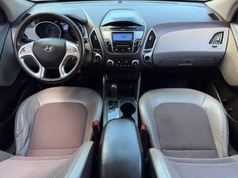2012 Hyundai Tucson GLS
