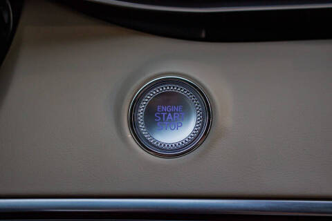 2025 Genesis GV70 2.5T Standard