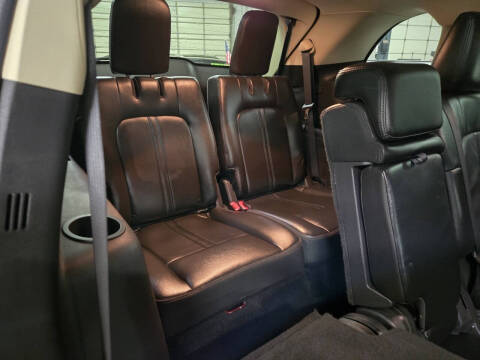 2014 Lincoln MKT