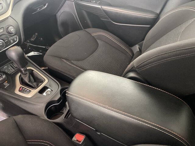 2017 Jeep Cherokee