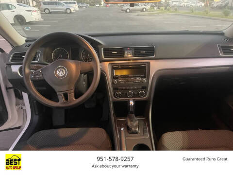 2012 Volkswagen Passat S PZEV