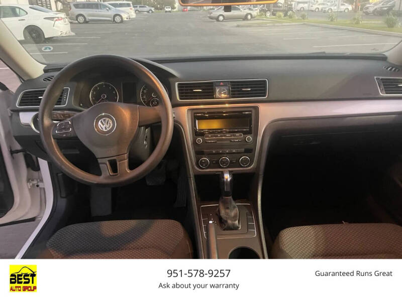 2012 Volkswagen Passat S PZEV