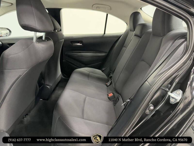 2022 Toyota Corolla LE