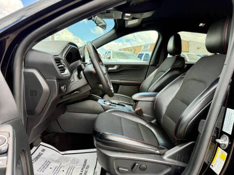 2025 Ford Escape ST-Line