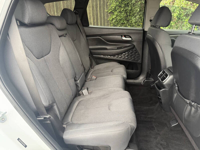 2019 Hyundai Santa Fe SEL 2.4L