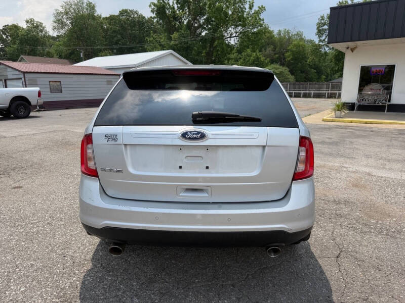 2011 Ford Edge SE