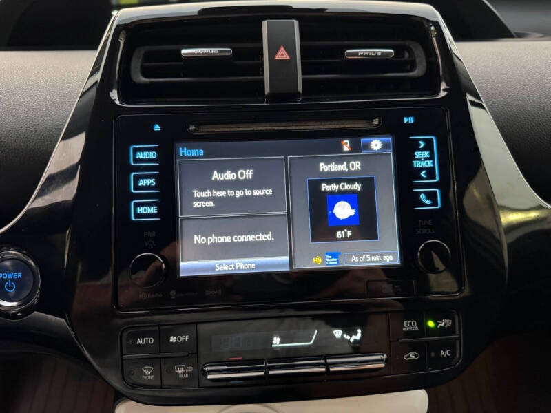 2017 Toyota Prius Three