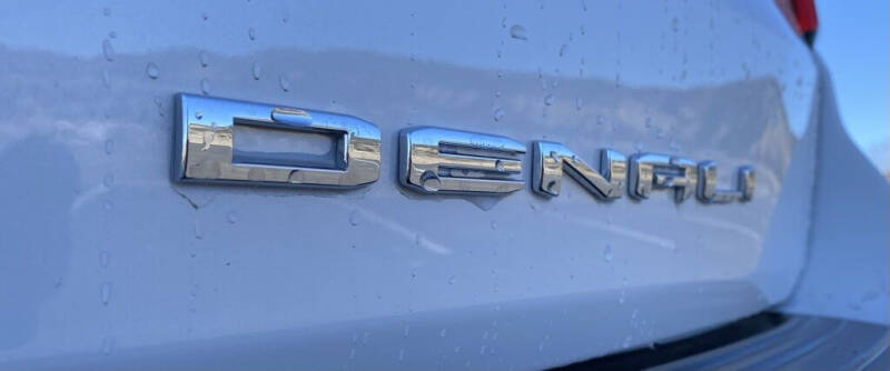 2024 GMC Yukon XL Denali Ultimate